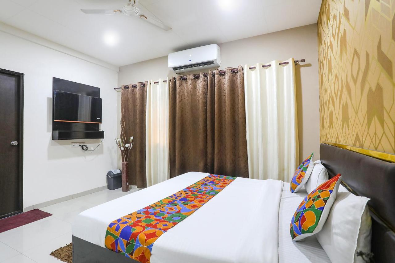 נאגפור Fabhotel Paradise Stay Inn מראה חיצוני תמונה